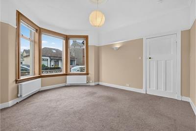 15 Allanpark Street, Largs, KA30 9AG - image 10