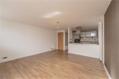 Flat 1, 10 East Pilton Farm Crescent, Edinburgh, EH5 2GH - image 5