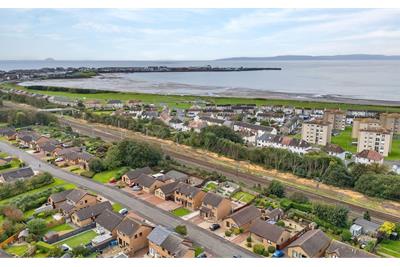 47 Campbell Drive, Troon, KA10 6XE - image 3