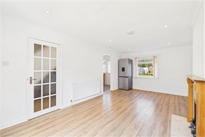 154 Magdalene Gardens, Edinburgh, EH15 3DR - image 3