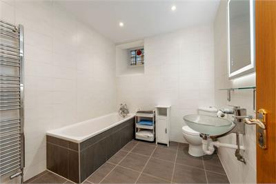 1 Vennel, Old Town, Edinburgh, EH1 2HU - image 20