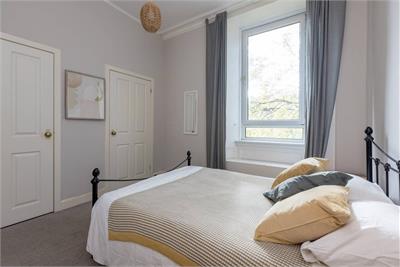 53 (1F4) Albert Street, Edinburgh, EH7 5LN - image 6