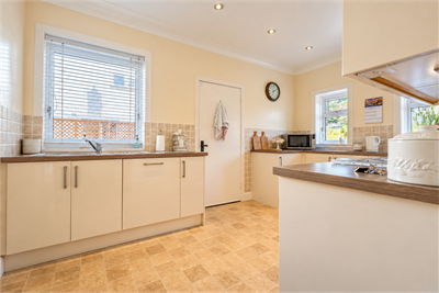 11 Pantonville Road, West Kilbride, KA23 9NQ - image 8