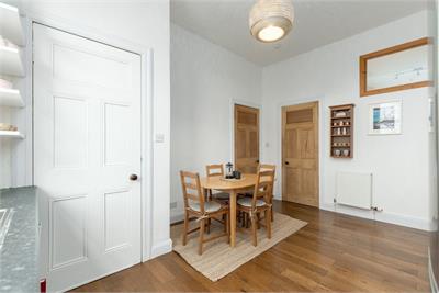 2F3, 16 St. Peters Place, Viewforth, Edinburgh, EH3 9PH - image 11