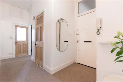 2F3, 16 St. Peters Place, Viewforth, Edinburgh, EH3 9PH - image 21