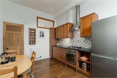 2F3, 16 St. Peters Place, Viewforth, Edinburgh, EH3 9PH - image 8
