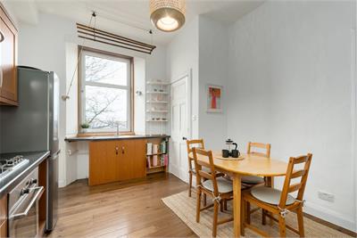 2F3, 16 St. Peters Place, Viewforth, Edinburgh, EH3 9PH - image 10
