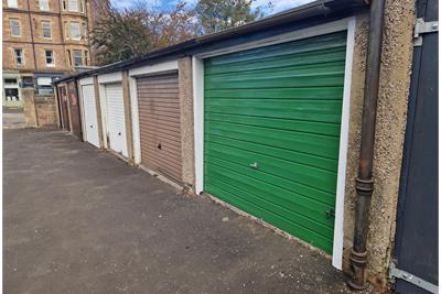 4 (Garage 6), Beaufort Road Edinburgh, EH9 1AF - image 2