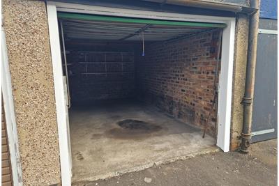 4 (Garage 6), Beaufort Road Edinburgh, EH9 1AF - image 5