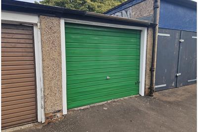 4 (Garage 6), Beaufort Road Edinburgh, EH9 1AF - image 1