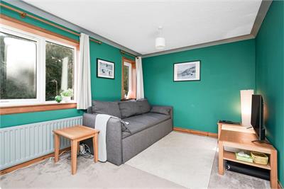 57 Daiches Braes, Edinburgh, EH15 2RD - image 12