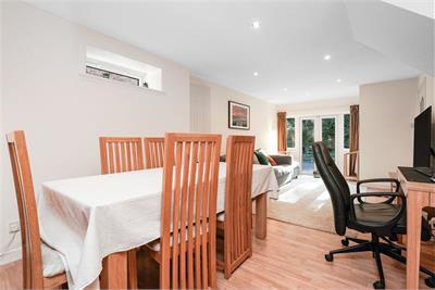 57 Daiches Braes, Edinburgh, EH15 2RD - image 4