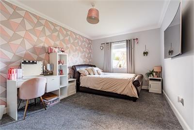 1 Parker Avenue, Edinburgh, EH7 6SB - image 12