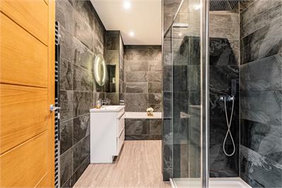 1 Parker Avenue, Edinburgh, EH7 6SB - image 19