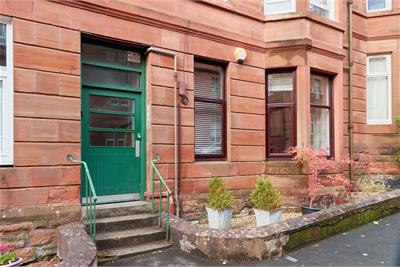 0/2 8 Townhead Terrace, Paisley, PA1 2AX - image 1