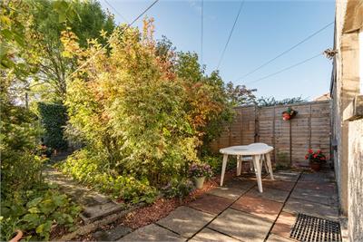 43 Broomhall Terrace, Edinburgh, EH12 7PT - image 18