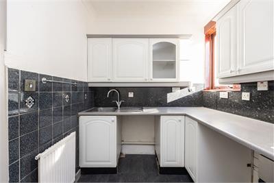 54 Eldindean Road, Bonnyrigg, EH19 2HJ - image 5
