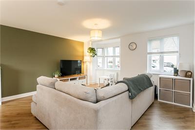 36 Suthren Yett, Prestonpans, EH32 9GL - image 2