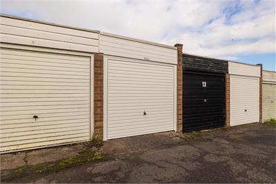 5 Cairns Gardens, Edinburgh, EH14 7HJ - image 16