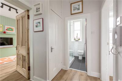 3/15 (3f3) Millar Place, Edinburgh, EH10 5HJ - image 13