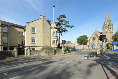 Flat 26 The Cedars, 2 Manse Road, Edinburgh, EH12 7SN - image 39