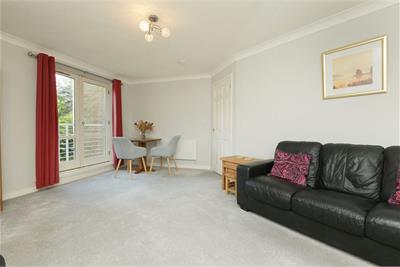 Flat 26 The Cedars, 2 Manse Road, Edinburgh, EH12 7SN - image 6