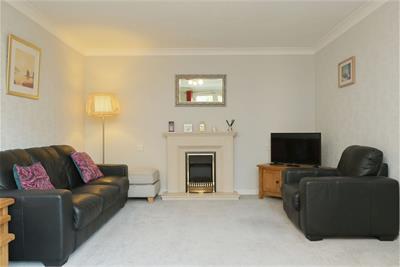 Flat 26 The Cedars, 2 Manse Road, Edinburgh, EH12 7SN - image 7