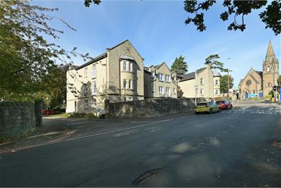 Flat 26 The Cedars, 2 Manse Road, Edinburgh, EH12 7SN - image 1