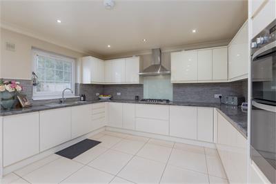 91 Craigentinny Avenue, Edinburgh, EH7 6RH - image 5