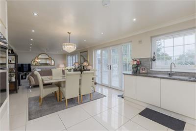 91 Craigentinny Avenue, Edinburgh, EH7 6RH - image 6