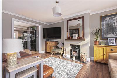 10 Sycamore Grove, Dunfermline, KY11 8AD - image 2
