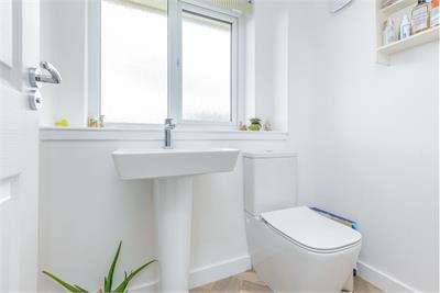 9 Innes Crescent, Gilmerton, Edinburgh, EH17 8DB - image 12