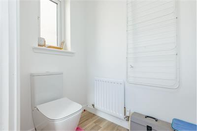 9 Innes Crescent, Gilmerton, Edinburgh, EH17 8DB - image 8