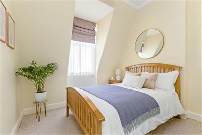 16/2 Jessfield Terrace, EDINBURGH, EH6 4JP - image 10