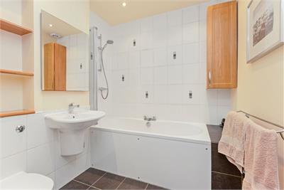10/4 Panmure Place, West End, Edinburgh, EH3 9JJ - image 12