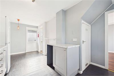 70 Atheling Grove, South Queensferry, Edinburgh, EH30 9PG - image 6