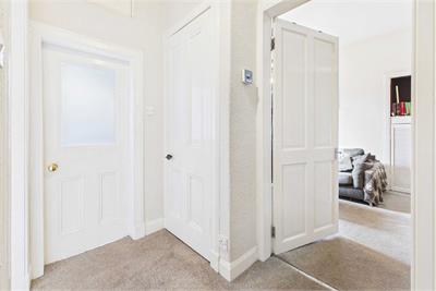 10/8 Moat Street, Slateford, Edinburgh, EH14 1PL - image 13
