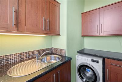 36/4 Cowan Road, Edinburgh, EH11 1RH - image 14