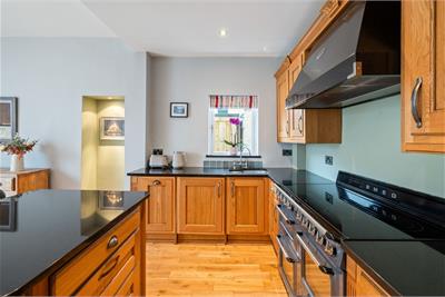 55 Hillview Road, Corstorphine, Edinburgh, EH12 8QH - image 8