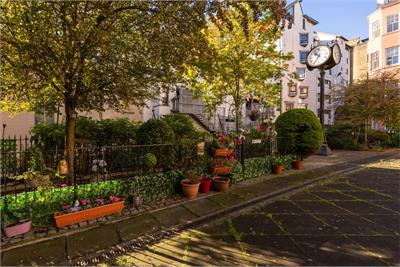 4/13 Tron Square, Edinburgh, EH1 1RR - image 13