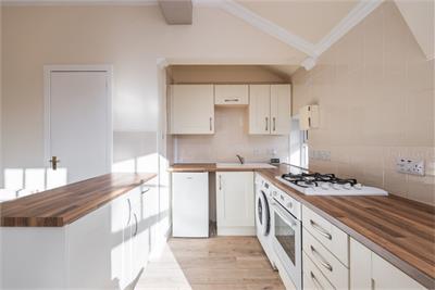 4/13 Tron Square, Edinburgh, EH1 1RR - image 3