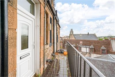 94 (3F1) Causewayside, Edinburgh, EH9 1PU - image 13