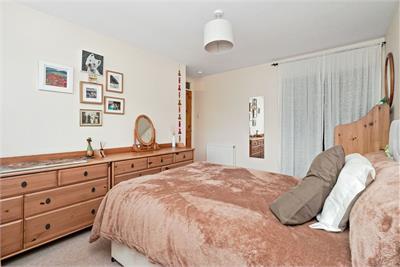 102 Gordon Avenue, Bonnyrigg, EH19 2PQ - image 13