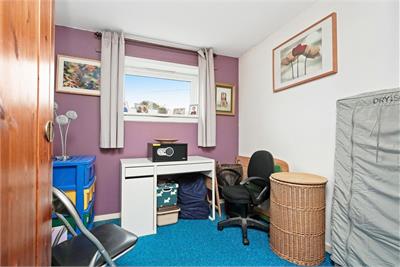 102 Gordon Avenue, Bonnyrigg, EH19 2PQ - image 10