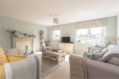 71/10 Harrison Road, Polwarth, Edinburgh, EH11 1EQ - image 2