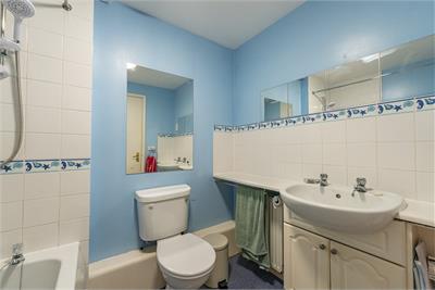 90/30 McDonald Road, Edinburgh, EH7 4NU - image 16