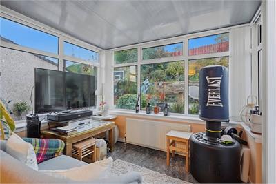 8 Grigor Drive, , Edinburgh, EH4 2PJ - image 5