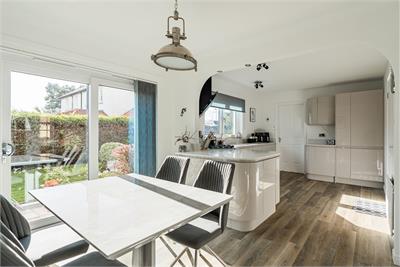 18 Thornyhall, Dalkeith, EH22 2ND - image 3