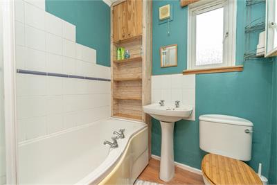 29 Ross Gardens, Edinburgh, EH9 3BR - image 16