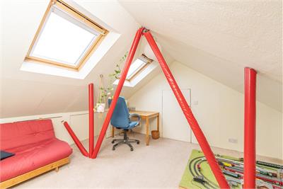 29 Ross Gardens, Edinburgh, EH9 3BR - image 17